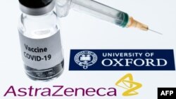 Foto ilustrasi suntikan dan ampul vaksin Covid-19 buatan AstraZeneca dan Universitas Oxford, 23 November 2020.