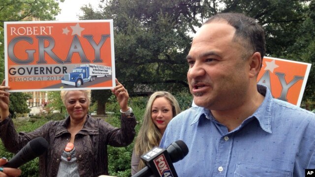 El demócrata Robert Gray tratará de derrotar al gobernador republicano de Mississippi, Phil Bryant, en las elecciones del martes, 3 de noviembre de 2015.