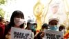 ထိုင်း ဒီမိုကရေစီရေးစ လှုပ်ရှားသူတွေရဲ့ ဘန်ကောက်မြို့ ဒီမိုကရေစီကျောက်တိုင်အနီး ပြုလုပ်ခဲ့တဲ့ ဆန္ဒပြပွဲ။ (သြဂုတ် ၁၆၊ ၂၀၂၀)