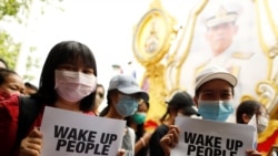 ဒီမိုကရေစီအရေး တောင်းဆိုဆန္ဒြုပသူတွေကို ထိုင်းရဲထပ်ဖမ်း