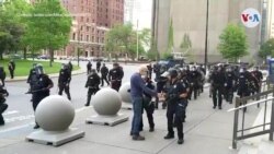 Trump acusa de "antifa" a manifestante agredido por policías