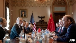 Đại diện Thương mại Mỹ Lighthizer, Bộ trưởng Thương mại Mỹ Ross gặp với Phó Thủ tướng Trung Quốc Lưu Hạc ở Washington, 30/1/2019
