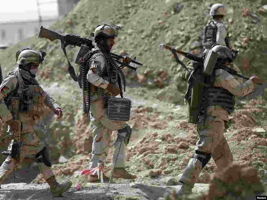 افغان وزارت داخلہ کے مطابق سکیورٹی فورسز نے چار دہشت گردوں کو ہلاک کر دیا ہے اور سکیورٹی فورسز کا کوئی جانی نقصان نہیں ہوا ہے۔‘‘