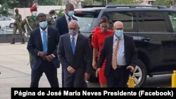José Maria Neves chega à Assembleia Nacional para posse como Presidente da República, acompanhado da primeira dama, Débora Carvalho