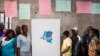 Élections de 2023 en RDC: début laborieux de l'enrôlement des électeurs 