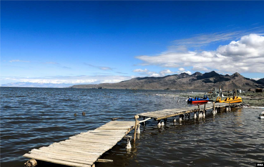 افزایش میزان آب دریاچه ارومیه عکس: طاها اصغرخانی 
