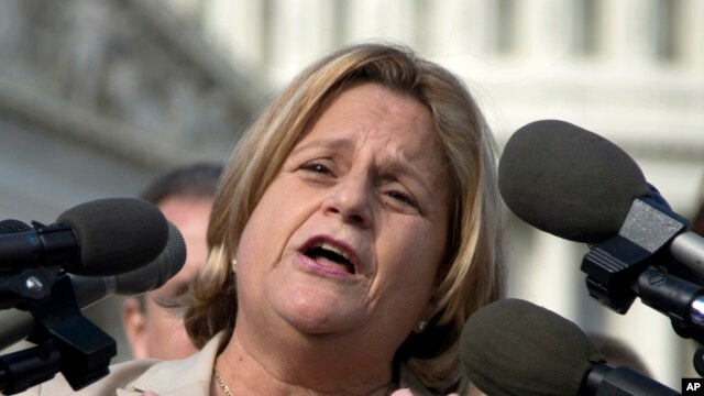 La congresista republicana se opone a las políticas del gobierno del presidente Barack Obama sobre Cuba.