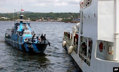 Kapal ferry sebagai ilustrasi. (Foto: AP)