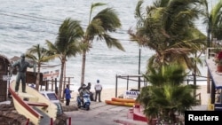 Un grupo de estudiantes estadounidenses viajó a Cabo San Lucas, México (en la foto). Las autoridades mexicanas aseguran se habrían contagiado al llegar a EE.UU.