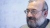 جواد لاریجانی: کسی به خاطر بهایی بودن زندانی نیست