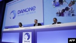 Les dirigeants de Danone à l'Assemblée Générale des Actionnaires, à Paris, le 26 avril 2018