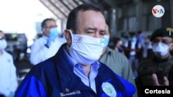 El presidente de Guatemala, Alejandro Giammattei fue enfático en decir que el incumplimiento podría llevar a los infractores a pagar una multa [Foto: Cortesía Presidencia de Guatemala]