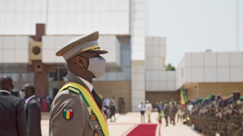 Réaction ferme de Bamako à l'embargo imposé par la Cédéao