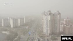 В Киеве 16 апреля 2020 год отмечена задымленность атмосферы.