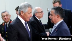 Milli Savunma Bakanı İsmet Yılmaz, geçen yıl Chuck Hagel'la görüşmesinde