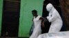 Perempuan Afrika Barat Berisiko Lebih Besar Terinfeksi Ebola
