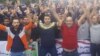 مسلم آرمند و اسماعیل بخشی (دو نفر اول از سمت چپ) دو کارگر معترض شرکت «نیشکر هفت تپه»، روز یکشنبه بازداشت شدند.