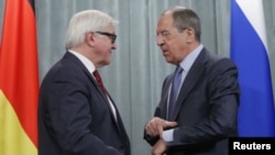 Франк-Вальтер Штайнмаєр і Сергій Лавров