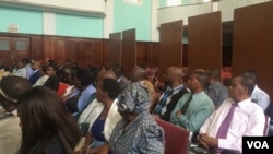 Abakade besemhlanganweni wokuthuthukiswa kweBulawayo labekhansili
