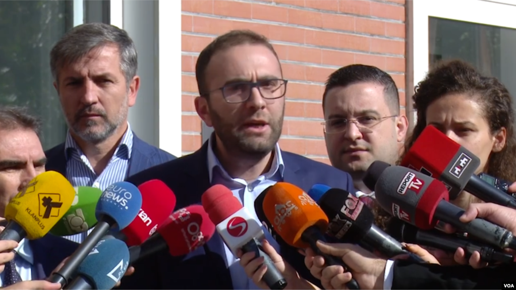 Tiranë: Opozita hedh hapat e saj për reformën zgjedhore