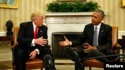 President Barack Obama meets with President-elect Donald Trump in the Oval Office to discuss transition plans. November 10, 2016. REUTERS/Kevin Lamarque 