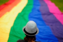 Seorang transgender terlihat di San Salvador 19 Mei 2012. (Foto: Reuters)