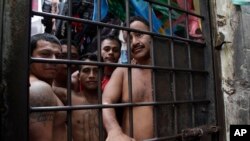 En todos los países latinoamericanos se registran casos de torturas y malos tratos en cárceles, comisarías, hospitales psiquiátricos y otros sitios.