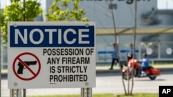 Actualmente 44 de los 50 estados del país permiten el porte libre de armas cortas.