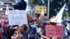 Ratusan demonstran menyuarakan kepedulian terhadap kasus Adelina Sau dalam aksi di Kupang, Senin 6 Mei 2019 (courtesy: Ardy Milik)