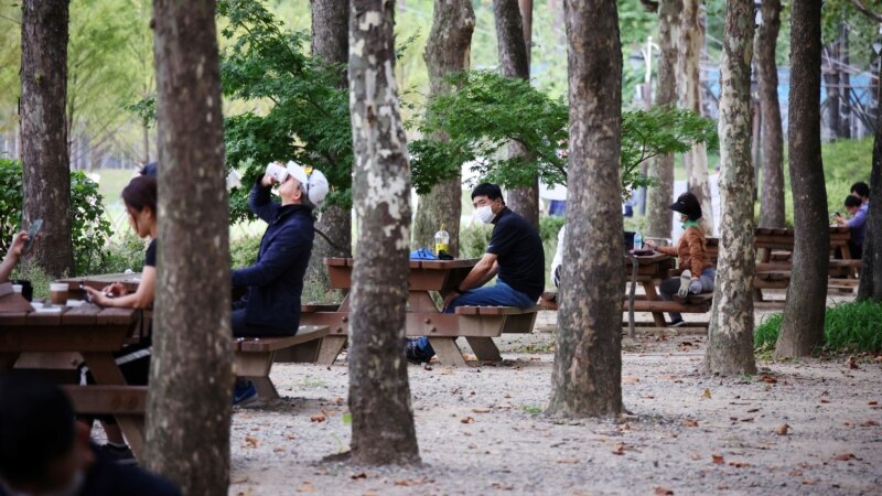 S. Korea Launches Group to Debate ‘Living with COVID-19’