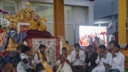 རྡོ་རྗེ་གདན་གྱི་གསུང་ཆོས་དབུ་འཛུགས།