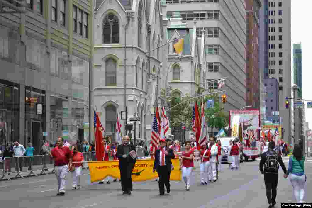 New York'ta Türk Günü Yürüyüşü (21 Mayıs 2016, Cumartesi)