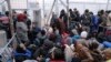 Yunani akan Bangun 9 Tempat Penampungan Migran Baru