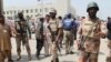 مردان مسلح در شهر کراچی ده ها نفر را کشتند