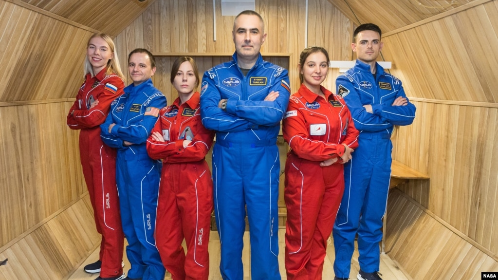 Crew members of the SIRIUS 18/19 mission are shown in this undated photo. During the four-month isolation mission, participants were confined together at the Institute of Biomedical Problems in Moscow, Russia. (Credits: NASA and the Institute for Biomedical Problems)