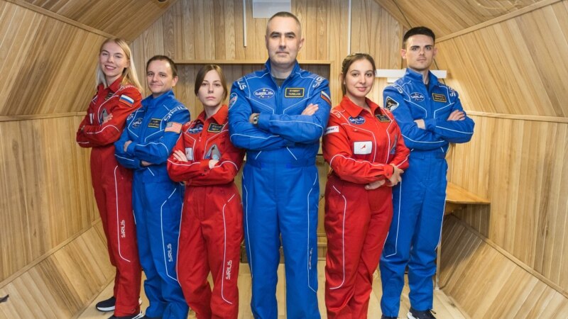 NASA Seeks People for Isolation Study to Prepare for Moon and Mars