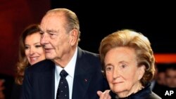 Jacques Chirac et sa femme Bernadette le 21 novembre 2013.