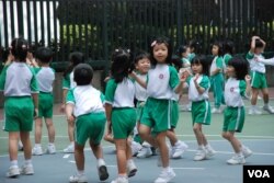 很多香港北區及屯門區家長擔心，香港教育局不能夠保證香港學童原區優先入讀幼稚園 （湯惠芸攝）
