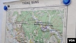 A close-up look at one of the maps received from the United Nations at Peace Palace, August 20, 2015. (Hean Socheata/VOA Khmer)