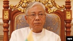 အမ်ဳိးသားဒီမုိကေရစီအဖဲြ႔ခ်ဳပ္ (NLD) ပါတီဦးေဆာင္တဲ့ အစိုးရသစ္ ရဲ႕ သမၼတဦးထင္ေက်ာ္။ 