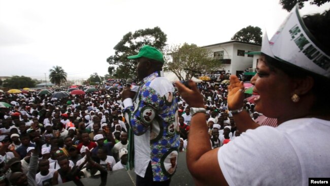 En images: fin de campagne électorale au Libéria