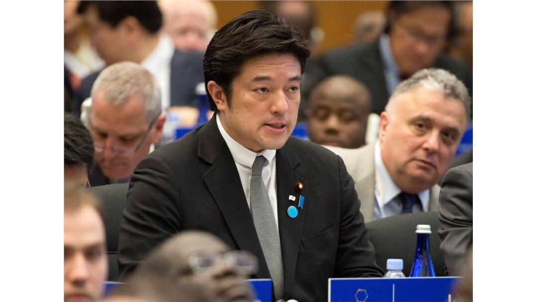 Ông Yasuhide Nakayama.