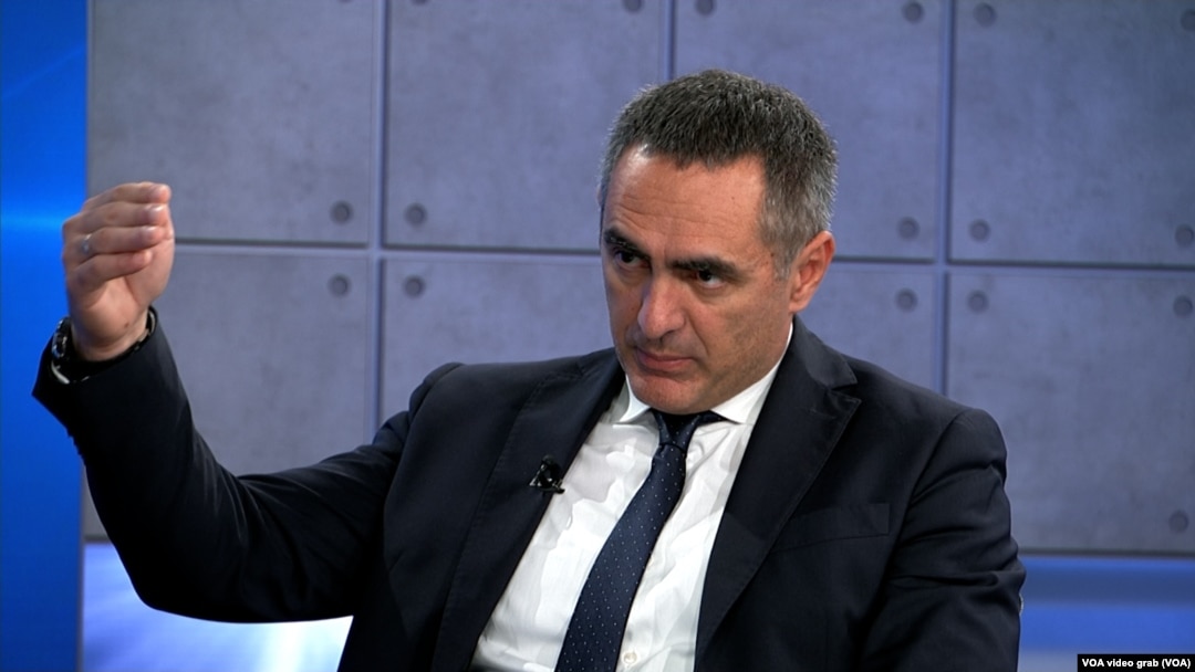 Crnogorski ministar finansija Aleksandar Damjanović u studiju Glasa Amerike