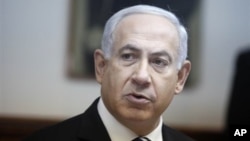Perdana Menteri Israel Benjamin Netanyahu mengatakan "langkah sepihak oleh Palestina di PBB melanggar perjanjian damai," dan oleh karenanya Israel menolak pemungutan suara PBB tersebut (foro, 2/12/2012).