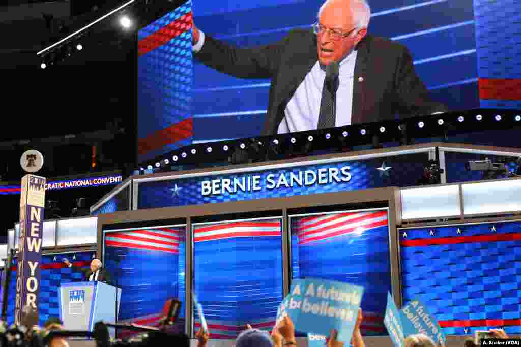 Former Democratic Presidential candidate Sen. Bernie Sanders takes the stage during the first day of the Democratic National Convention in Philadelphia, July 25, 2016. (A. Shaker/VOA)