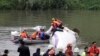 تائیوان: مسافر طیارہ گر کر تباہ، 23 افراد ہلاک
