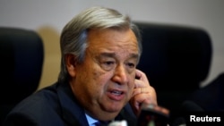 António Guterres preocupado com fecho de fronteiras