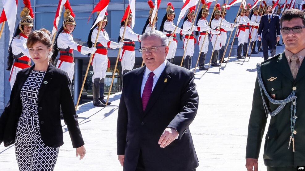 Tư liệu- Đại sứ Hy Lạp tại Brazil Kyriakos Amiridis (giữa).