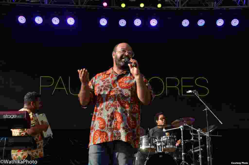 Paulo Flores actuando em Nova Iorque, no Summerstage 2016