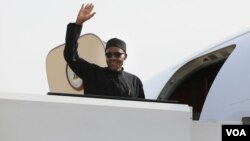 Shugaban Najeriya Muhammadu Buhari a Lokacin Da Ya Kama Hanyar Tafiya Afrika ta Kudu